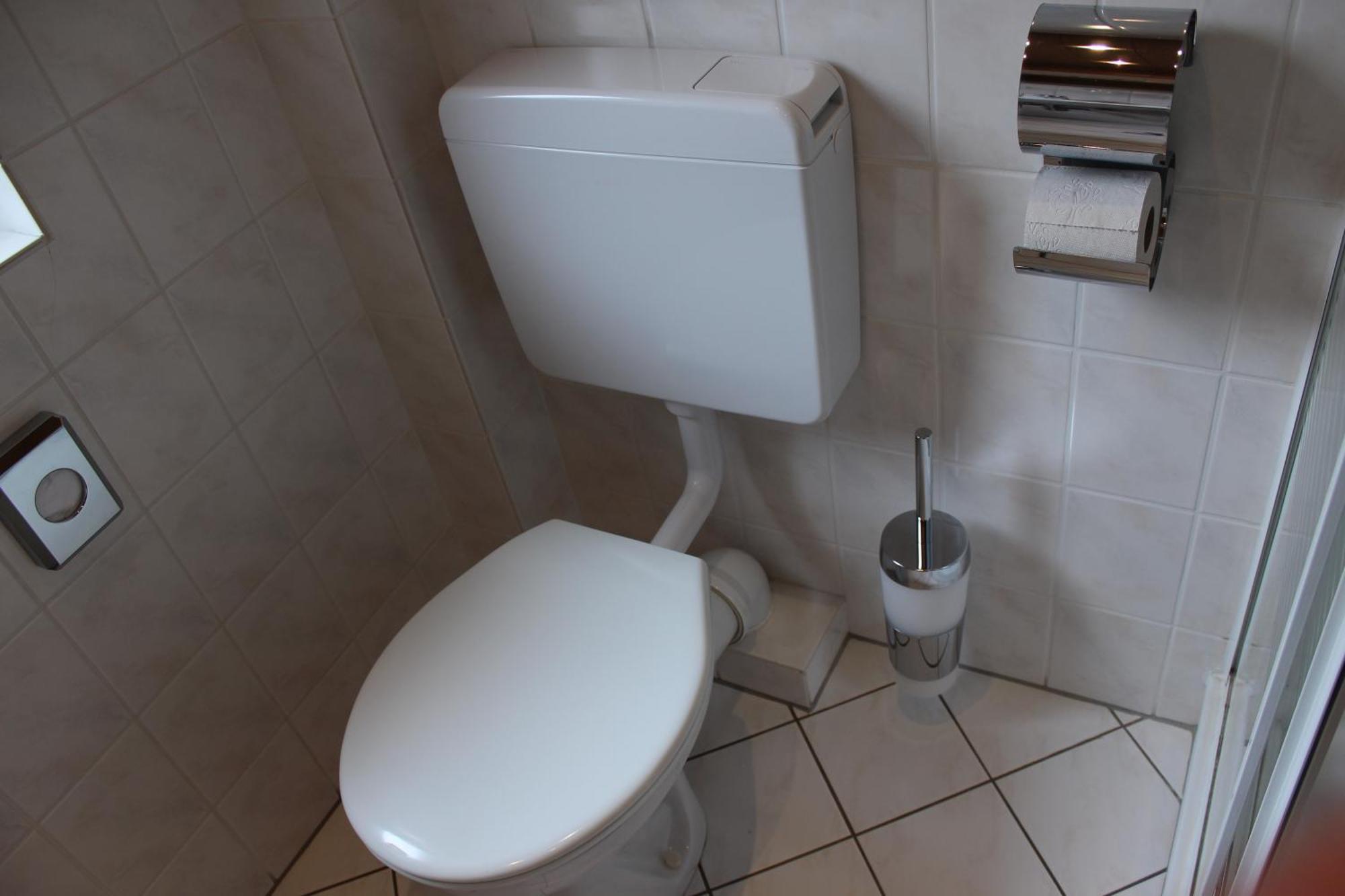 Hotel Hoyers In Pinneberg Prisdorf Екстериор снимка